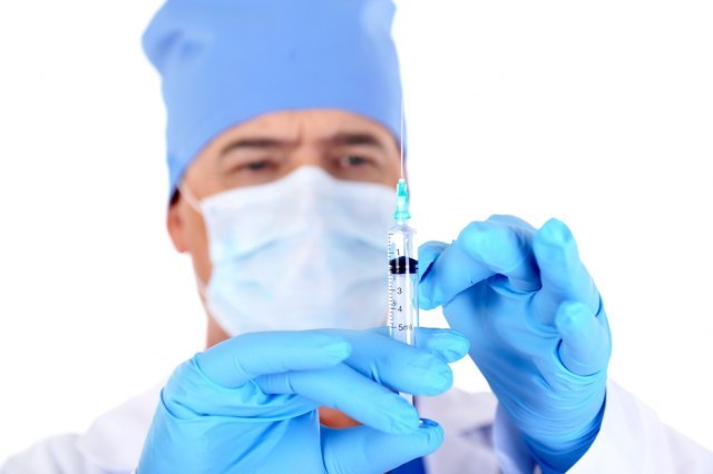 SAD odobrila Fajzerovu vakcinu